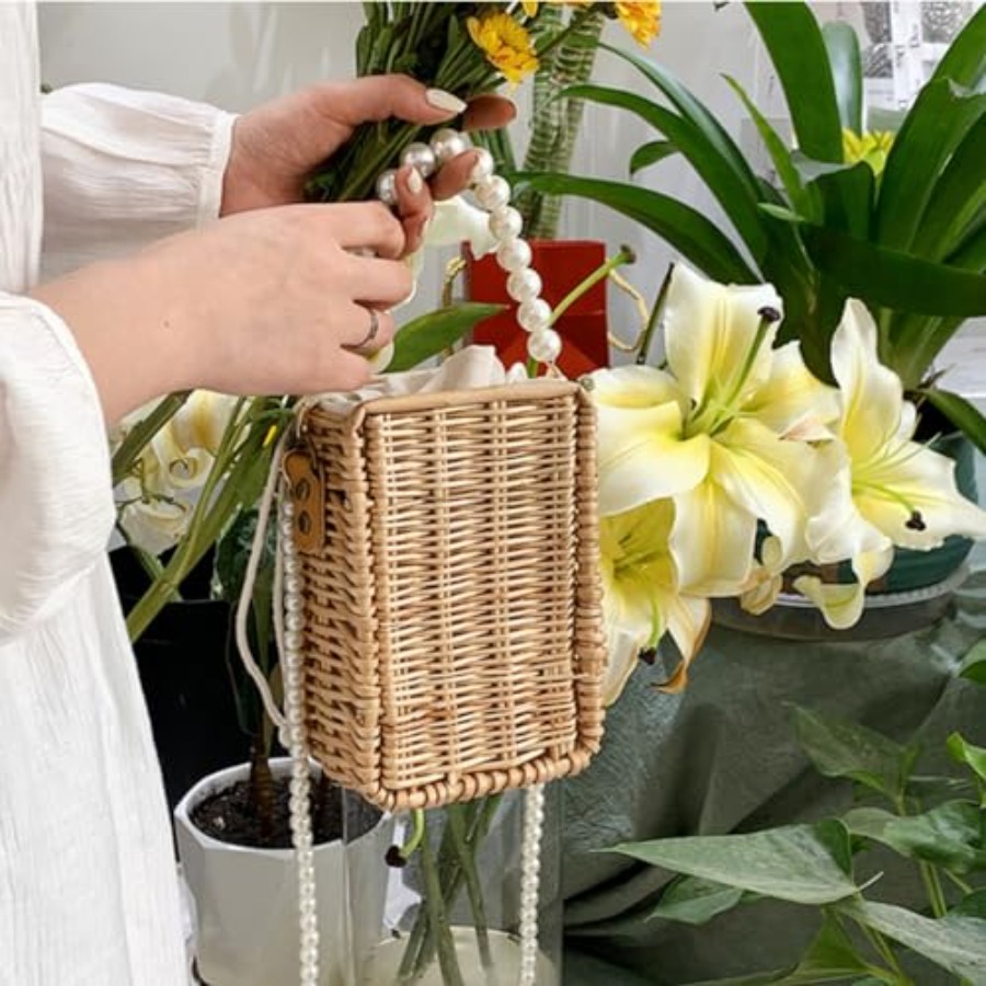 Pearl Basket Purse, Handwoven  - Basket Bag Wicker บทวิจารณ์และราคา