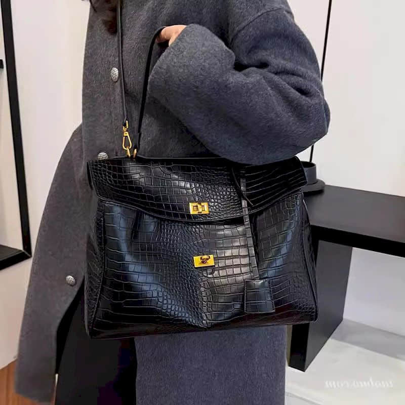 Leather Shoulder Bags for Wome - Women Bags On Sale บทวิจารณ์และราคา