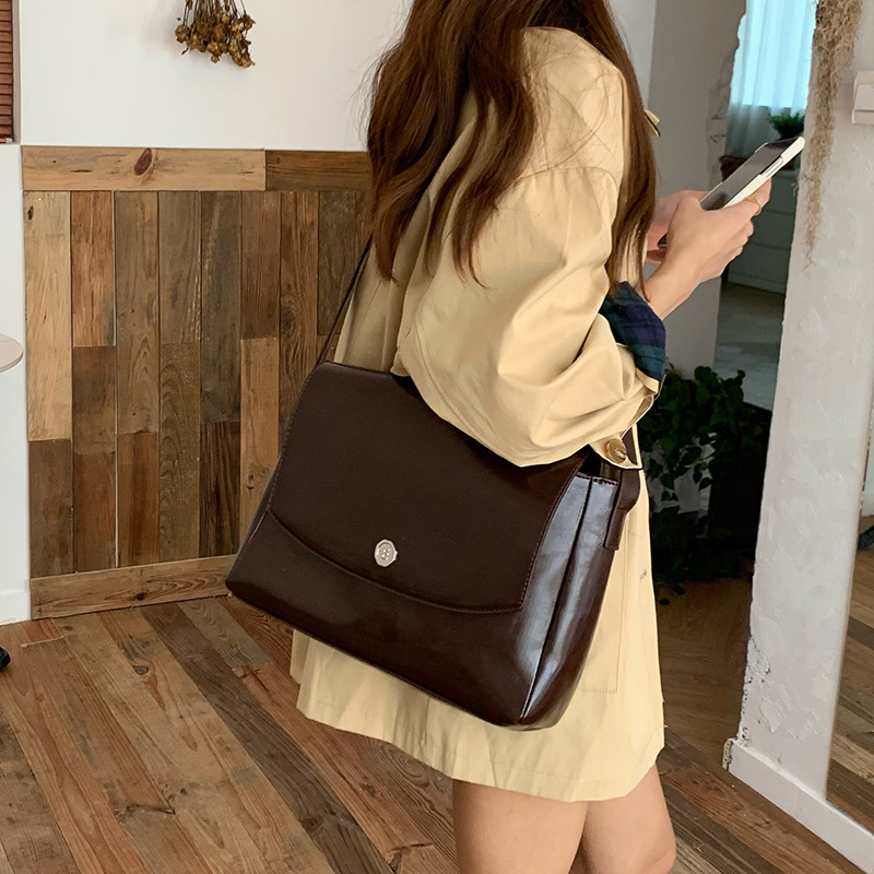 CGCBAG Vintage Lage Capacity M - Women Bags On Sale บทวิจารณ์และราคา