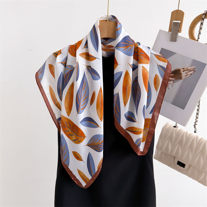 Luxury Brand Print 70cm Square - Women Bags Online บทวิจารณ์และราคา