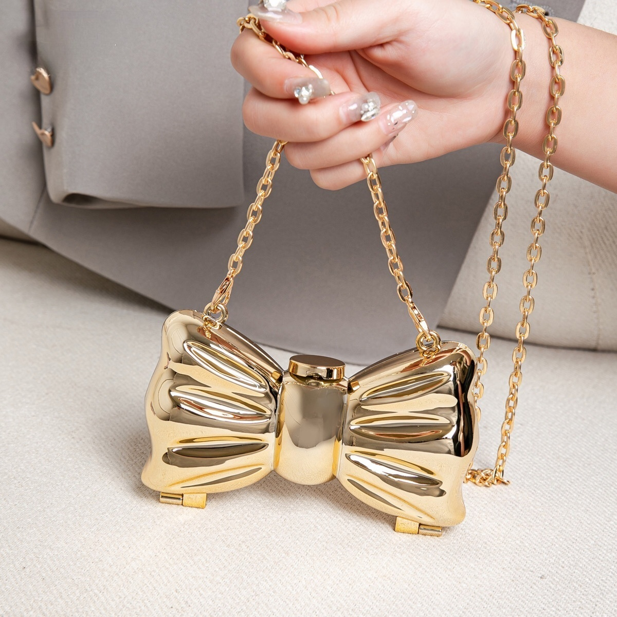 Luxury Fashion Metal Mini Hand - Women Bags On Sale บทวิจารณ์และราคา